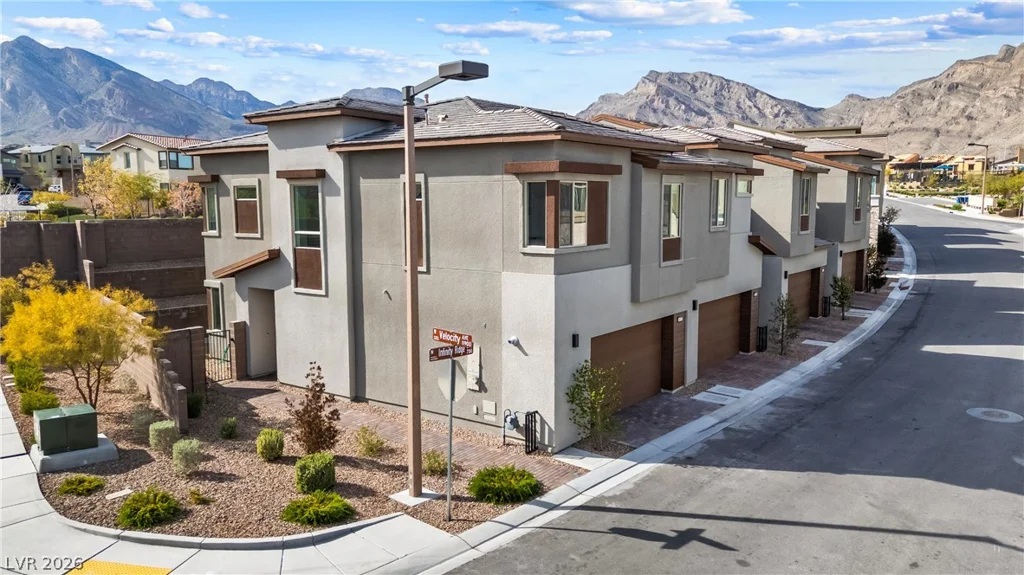 633 Infinity Ridge, Las Vegas, NV 89138