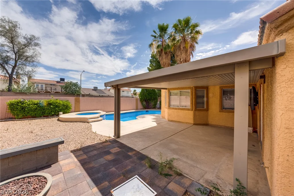 2860 Nikki, Henderson, NV 89074