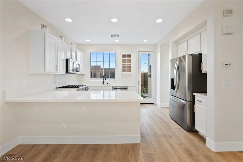 2334 Malaga Peak, Las Vegas, NV 89135