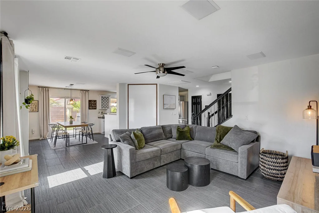 3744 Laguna Veneta, Las Vegas, NV 89141