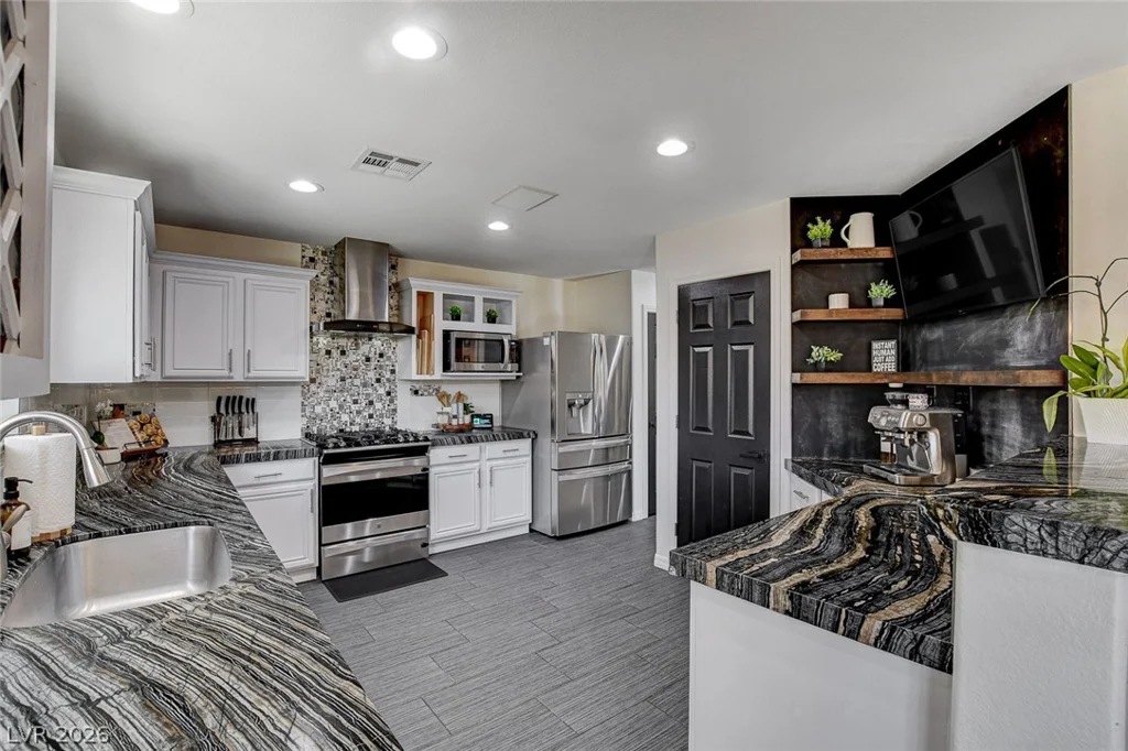 3744 Laguna Veneta, Las Vegas, NV 89141