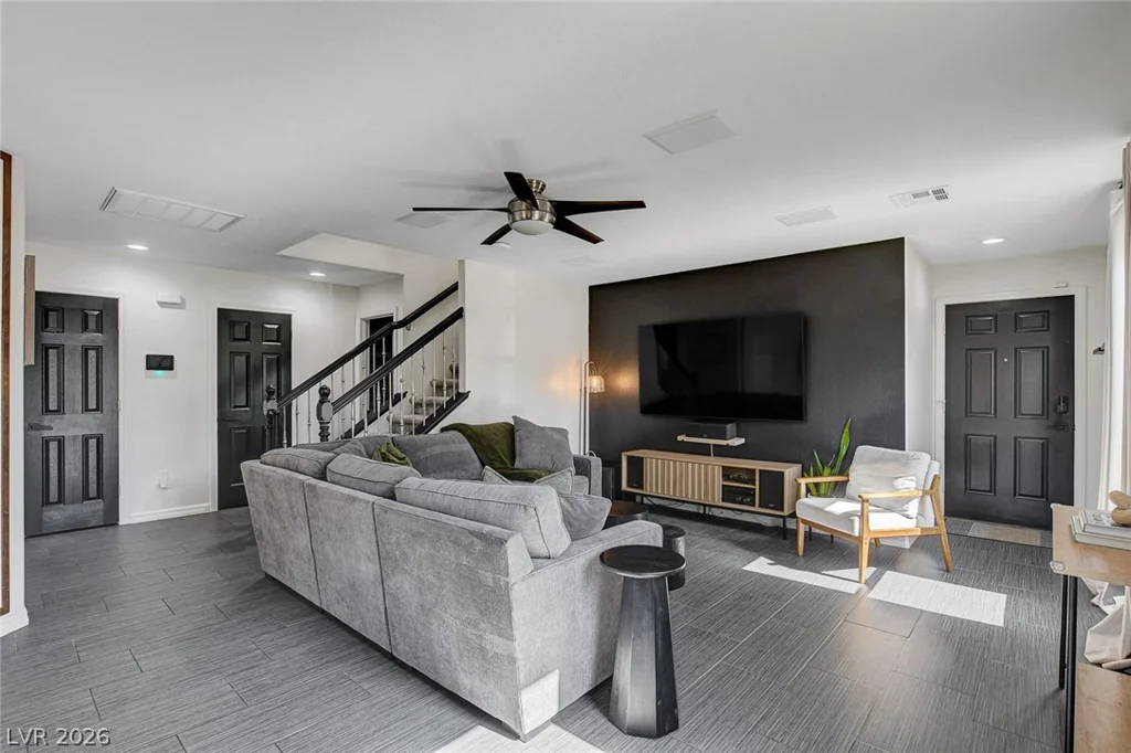 3744 Laguna Veneta, Las Vegas, NV 89141