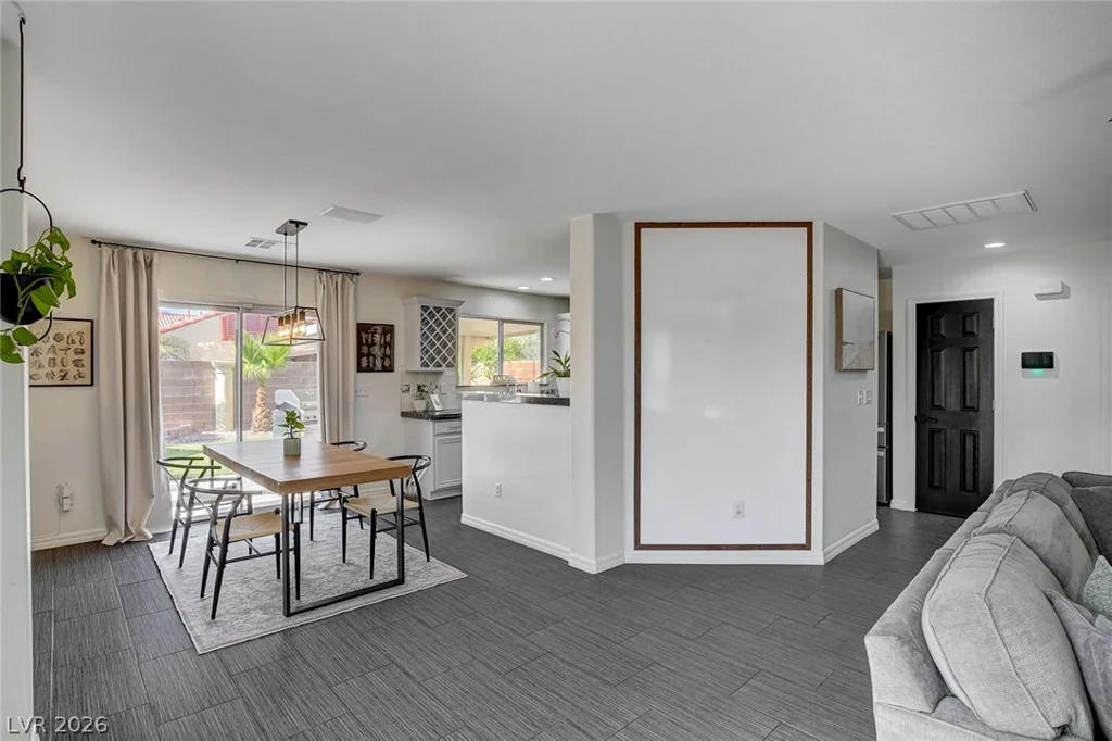 3744 Laguna Veneta, Las Vegas, NV 89141