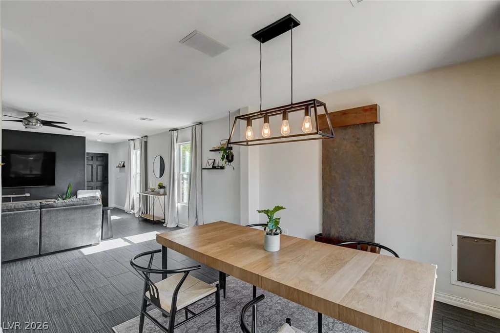 3744 Laguna Veneta, Las Vegas, NV 89141
