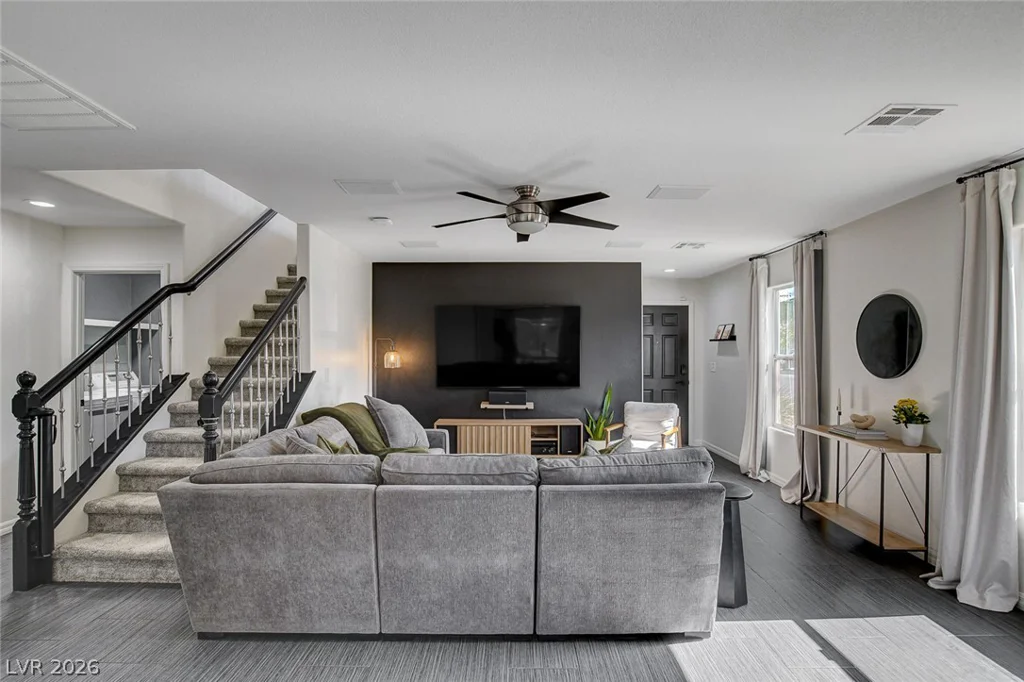 3744 Laguna Veneta, Las Vegas, NV 89141
