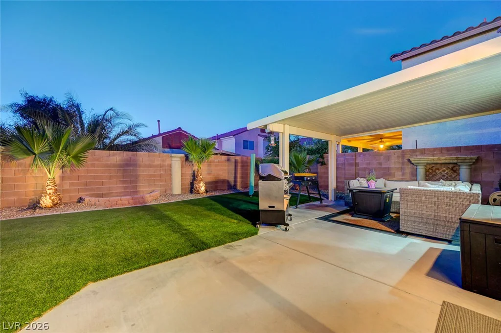 3744 Laguna Veneta, Las Vegas, NV 89141