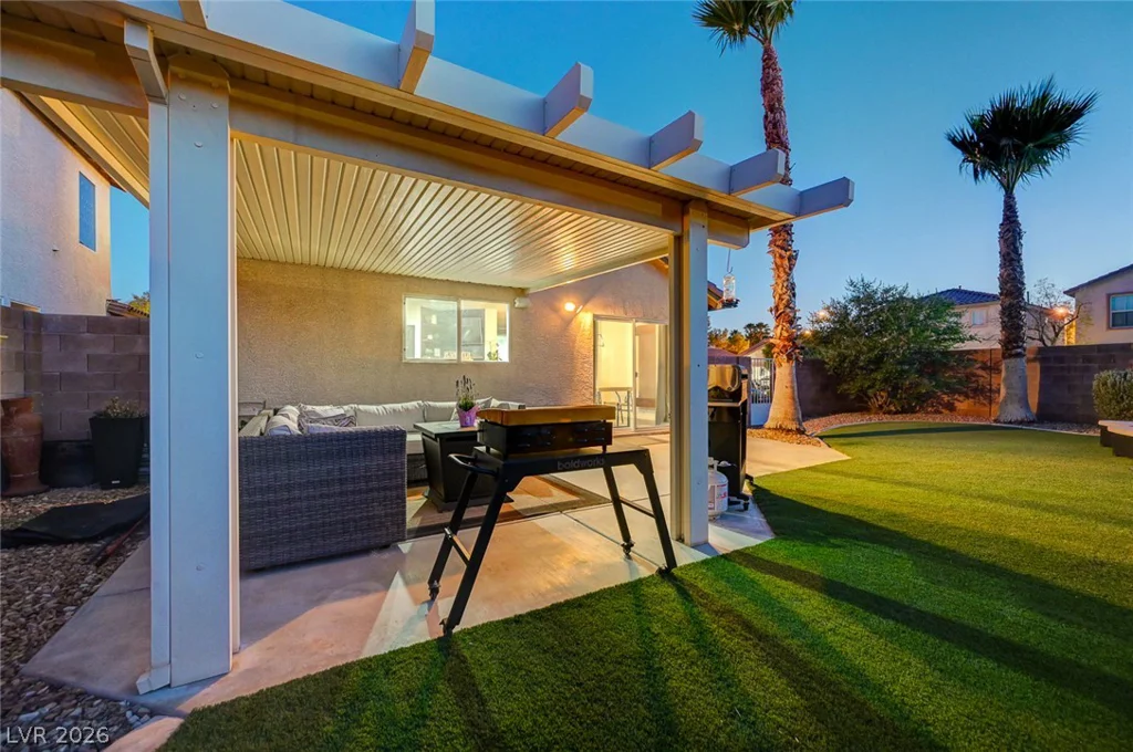 3744 Laguna Veneta, Las Vegas, NV 89141