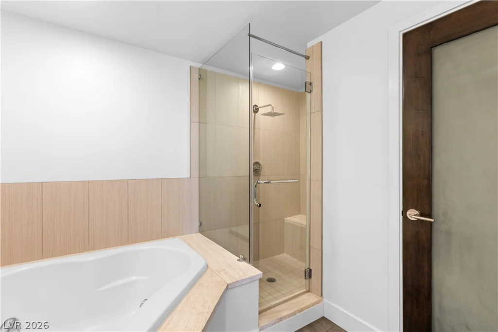 8925 Flamingo, Las Vegas, NV 89147