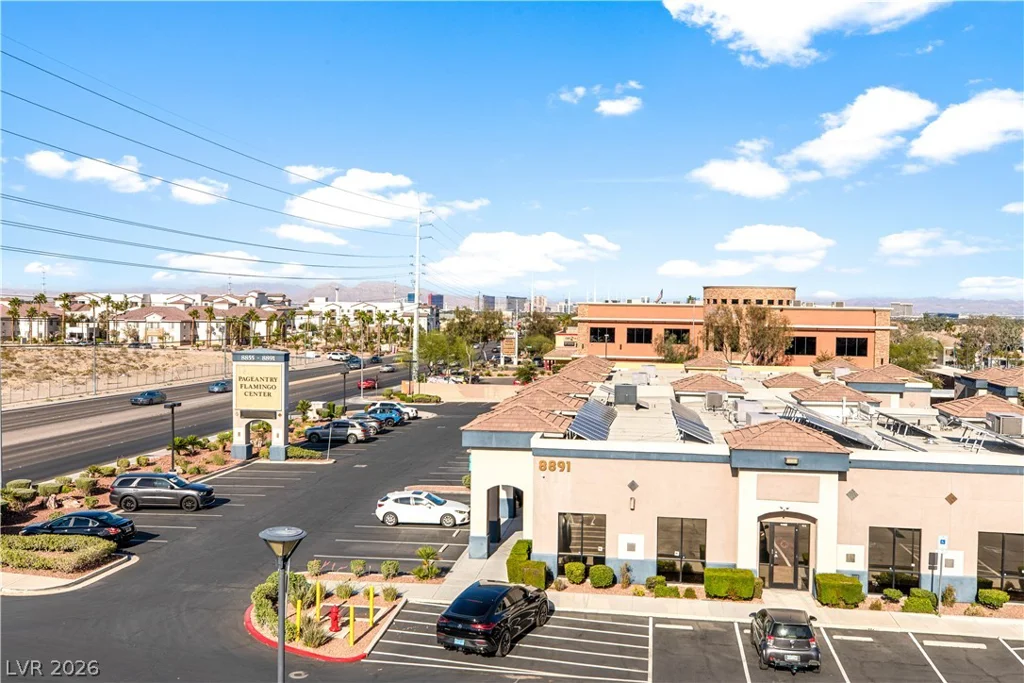 8925 Flamingo, Las Vegas, NV 89147