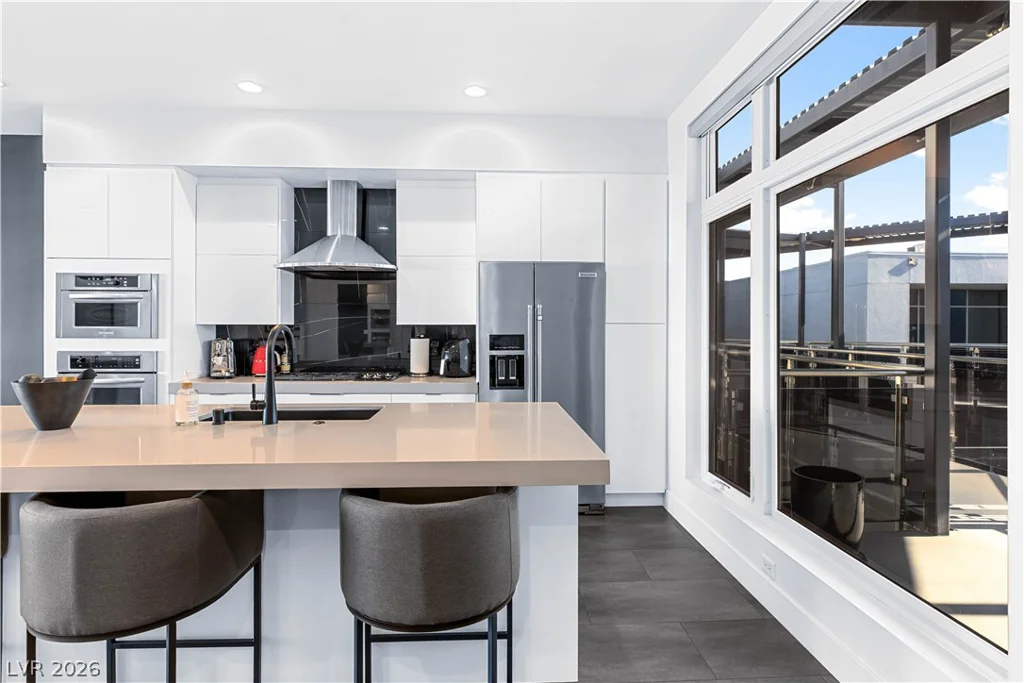 8925 Flamingo, Las Vegas, NV 89147