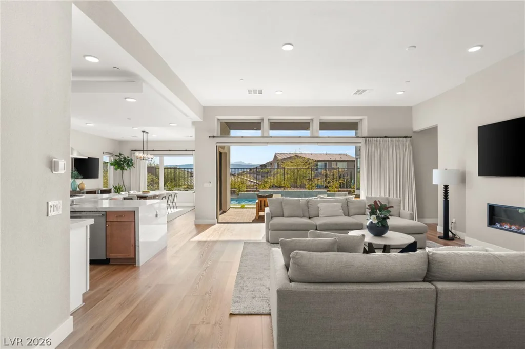 12167 Canyon Sunset, Las Vegas, NV 89138