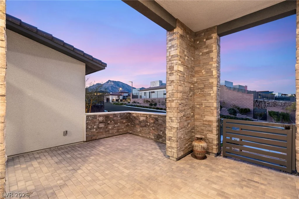 12167 Canyon Sunset, Las Vegas, NV 89138