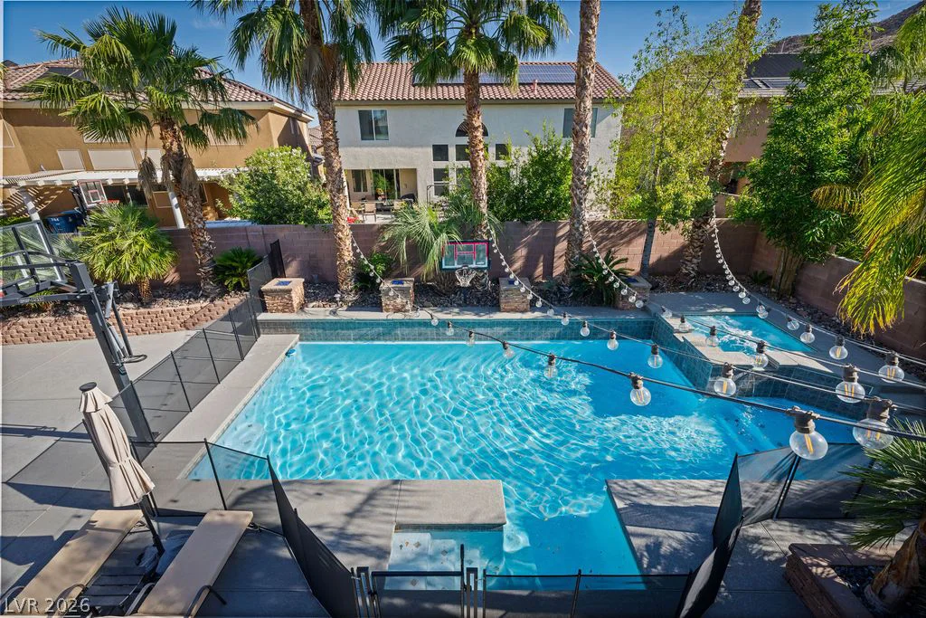 769 Shirehampton, Las Vegas, NV 89178