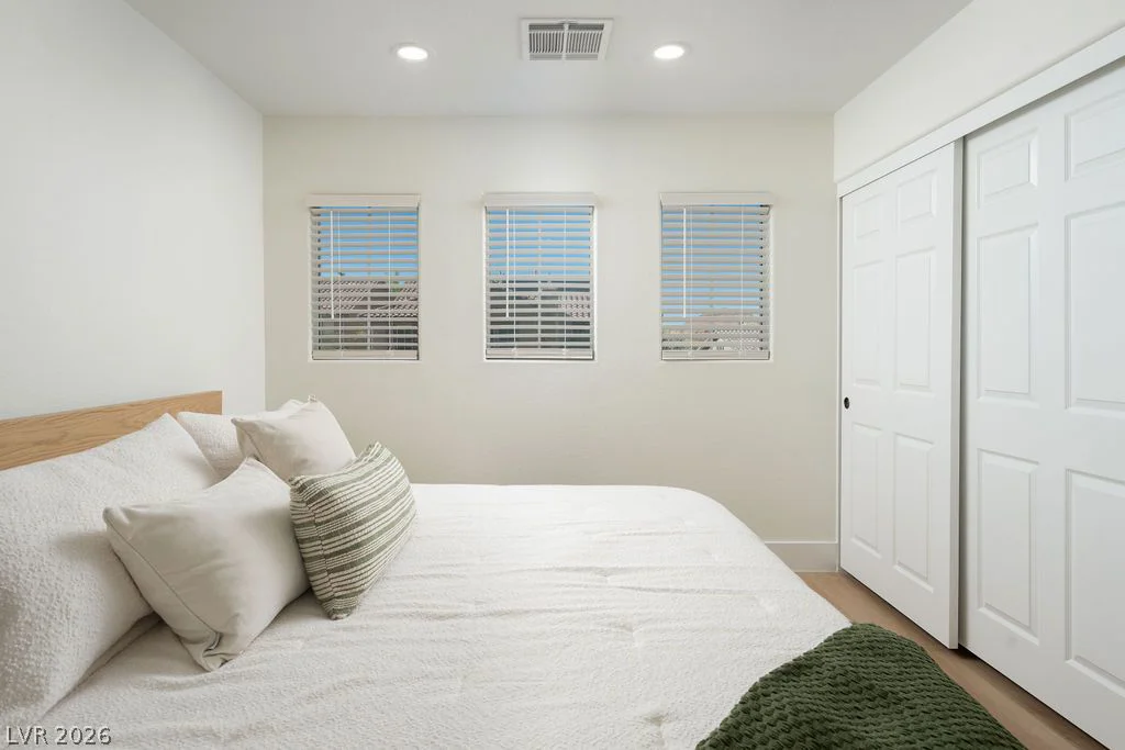 769 Shirehampton, Las Vegas, NV 89178