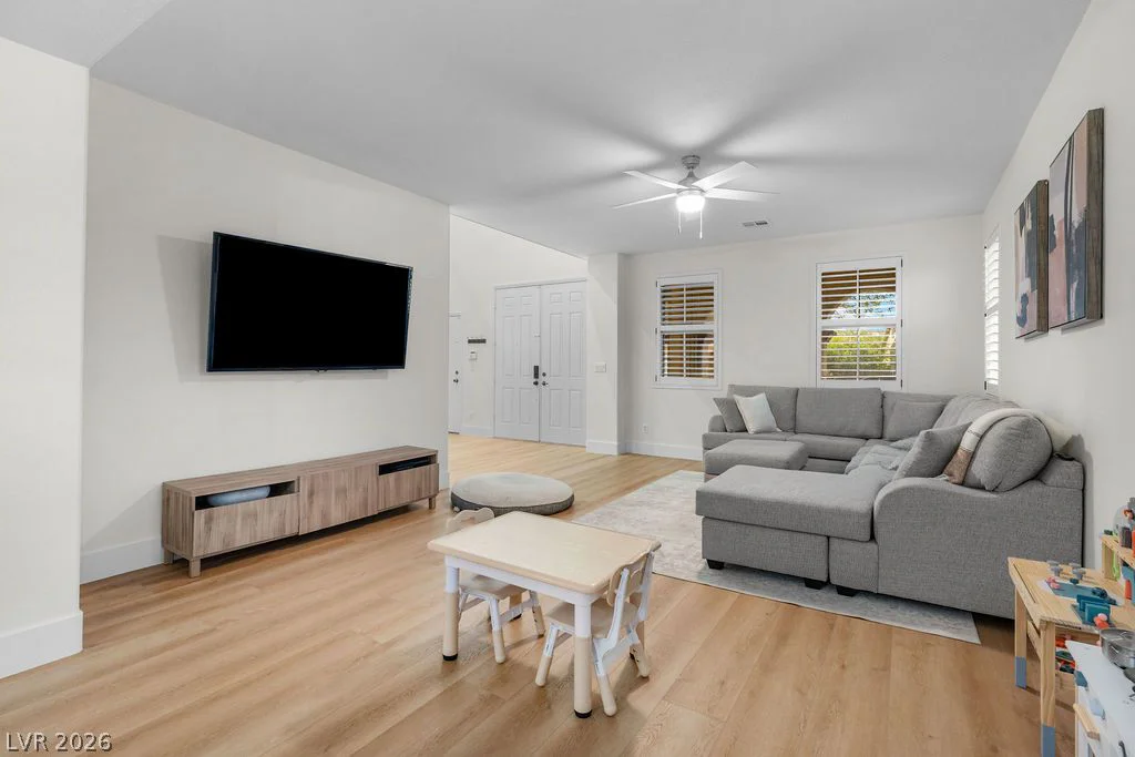 769 Shirehampton, Las Vegas, NV 89178