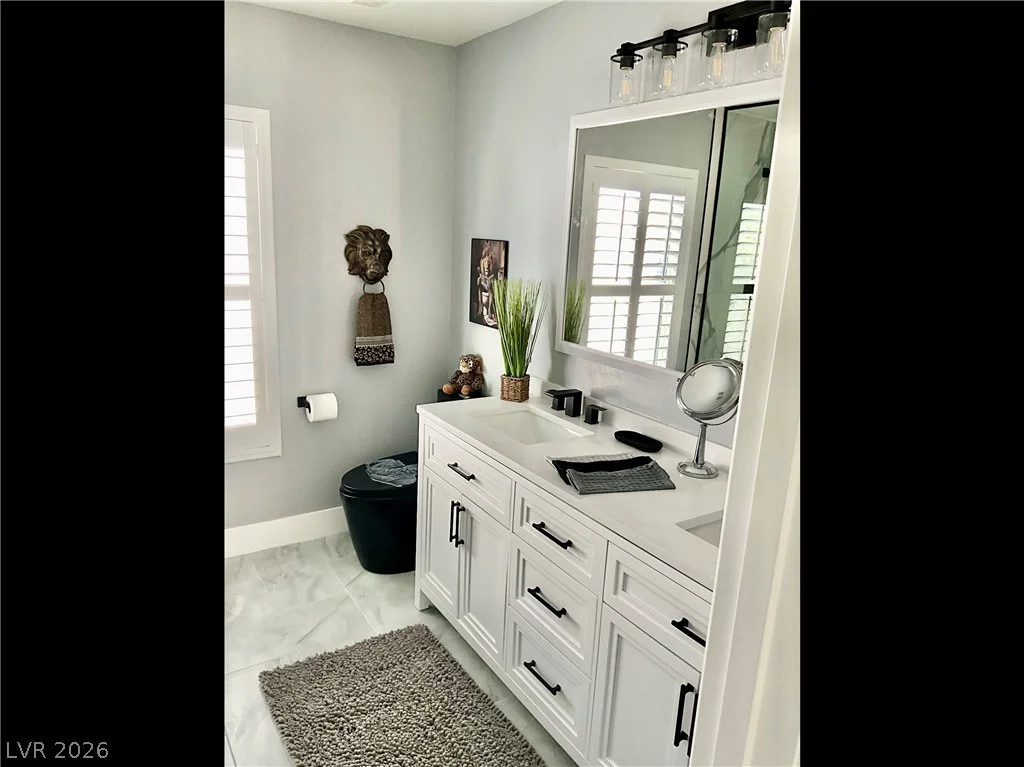 5321 Jackson Valley, Las Vegas, NV 89131