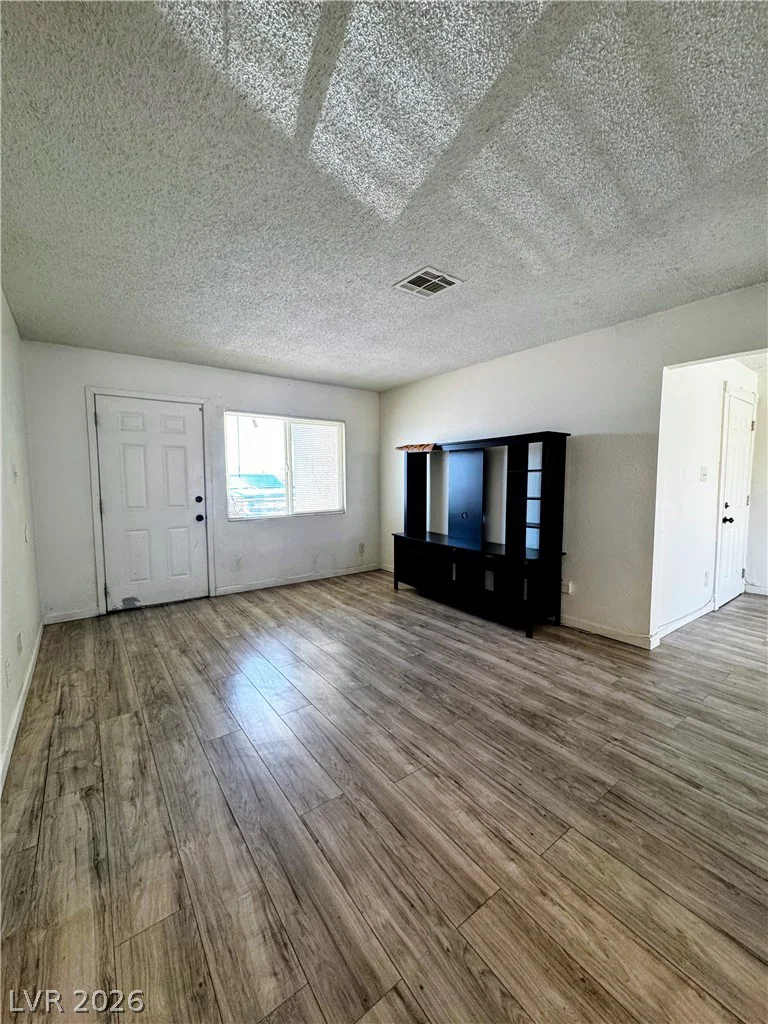 2539 Noble, North Las Vegas, NV 89030
