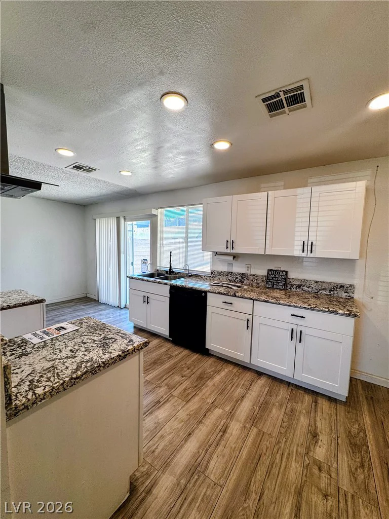 2539 Noble, North Las Vegas, NV 89030