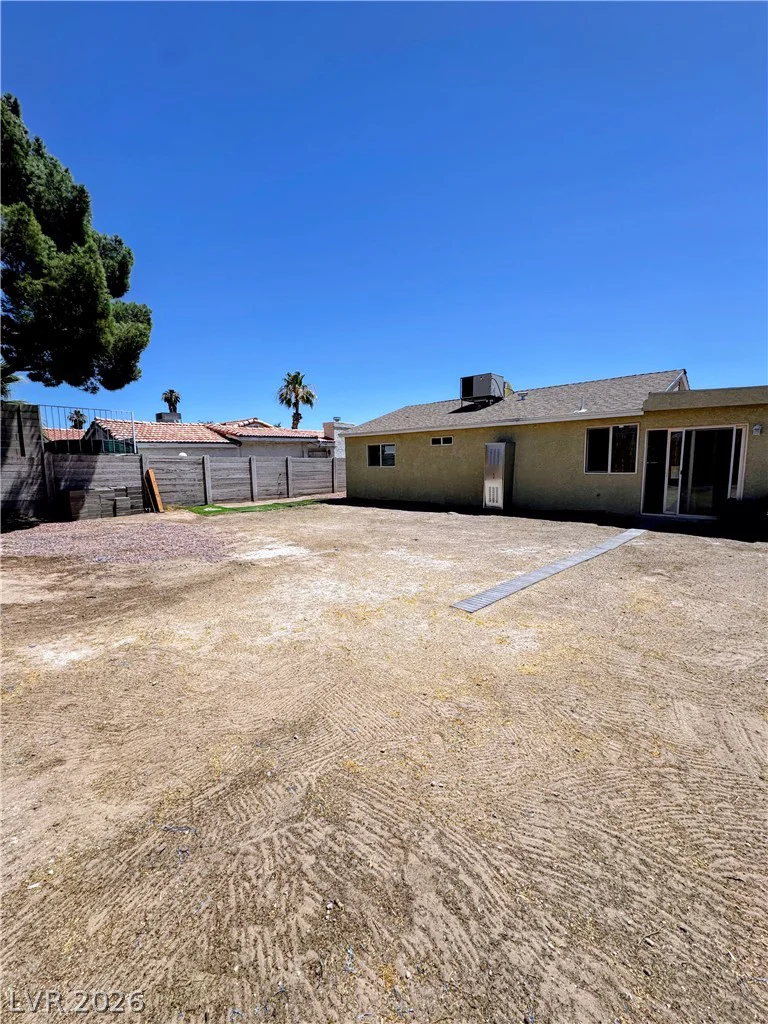 2539 Noble, North Las Vegas, NV 89030