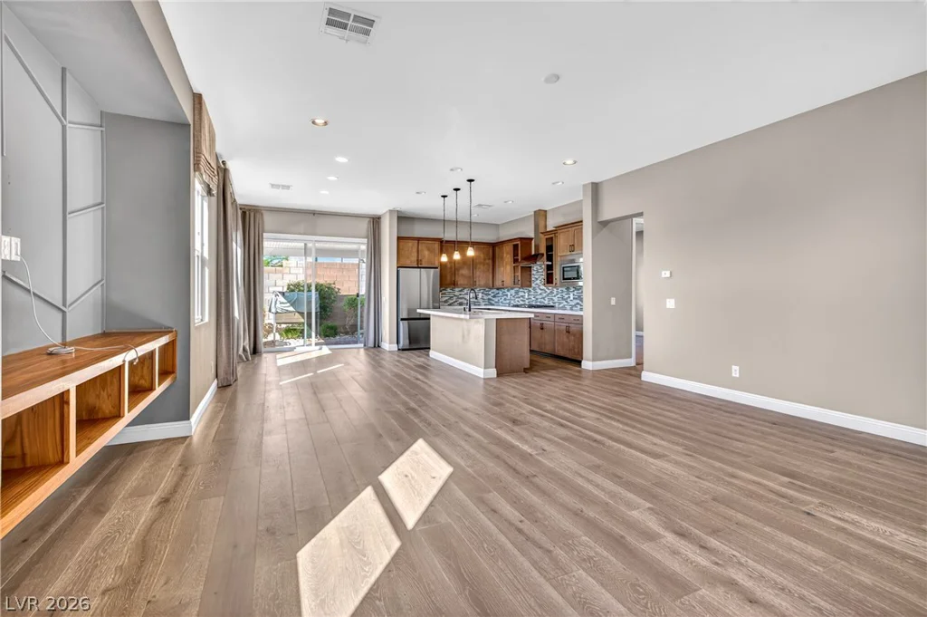 1501 Visible, North Las Vegas, NV 89031
