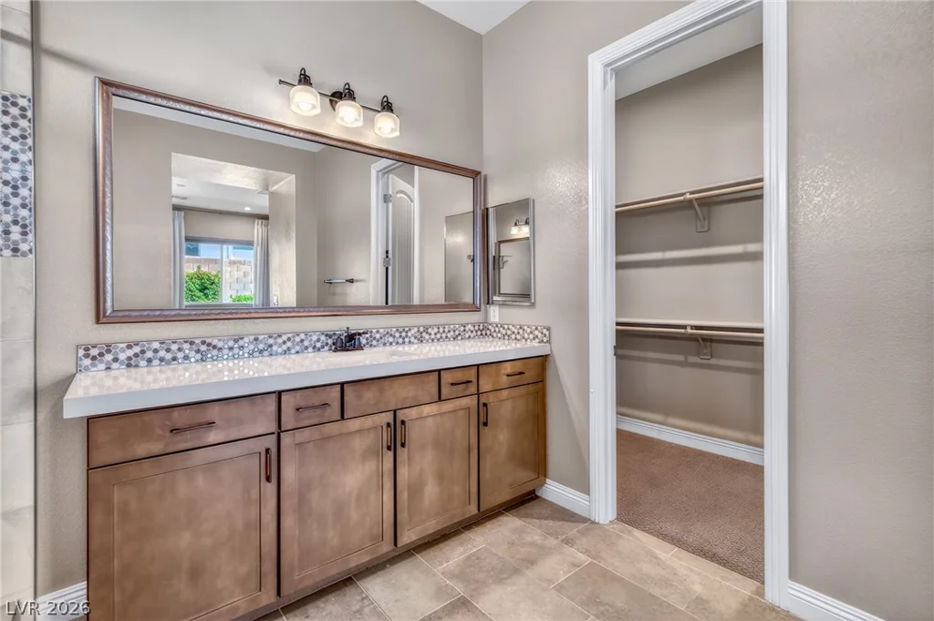 1501 Visible, North Las Vegas, NV 89031