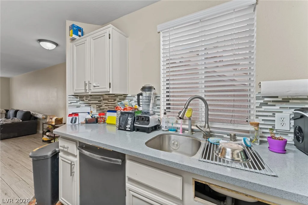 3125 Buffalo, Las Vegas, NV 89128