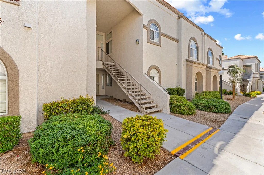 3125 Buffalo, Las Vegas, NV 89128