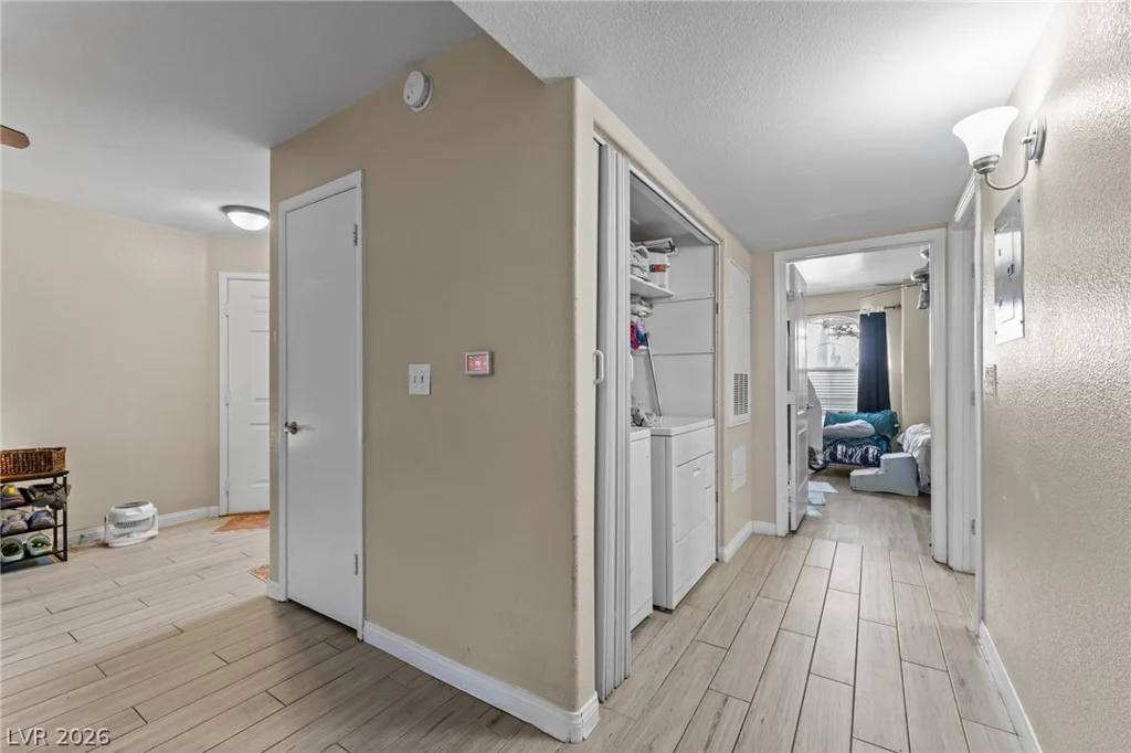 3125 Buffalo, Las Vegas, NV 89128