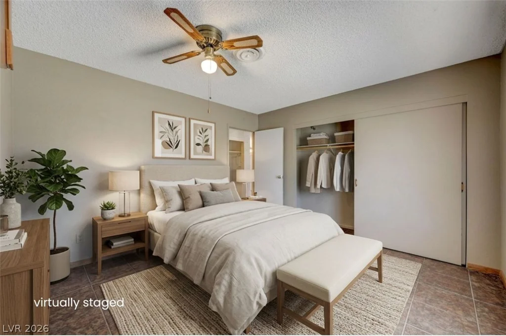 1900 Stonehaven, Las Vegas, NV 89108