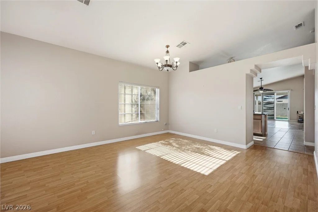1521 Honey Vista, North Las Vegas, NV 89032