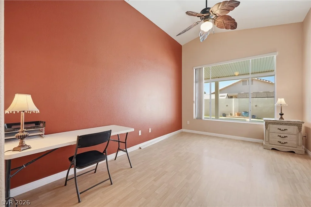 1521 Honey Vista, North Las Vegas, NV 89032