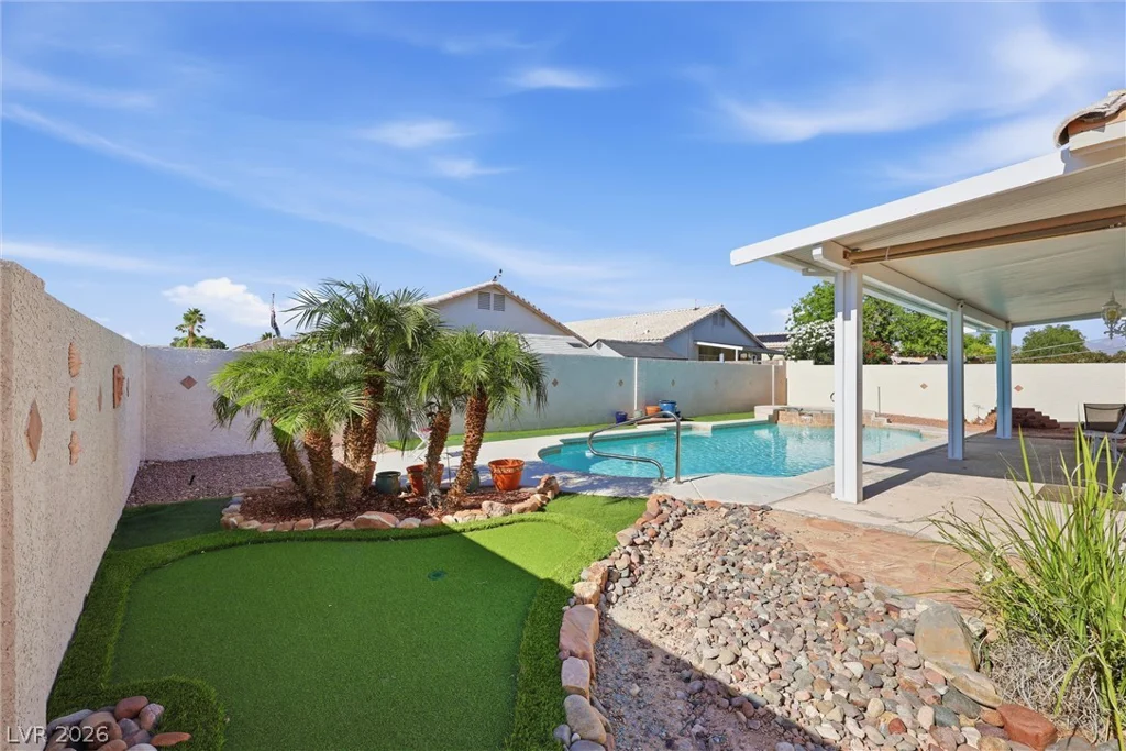 1521 Honey Vista, North Las Vegas, NV 89032