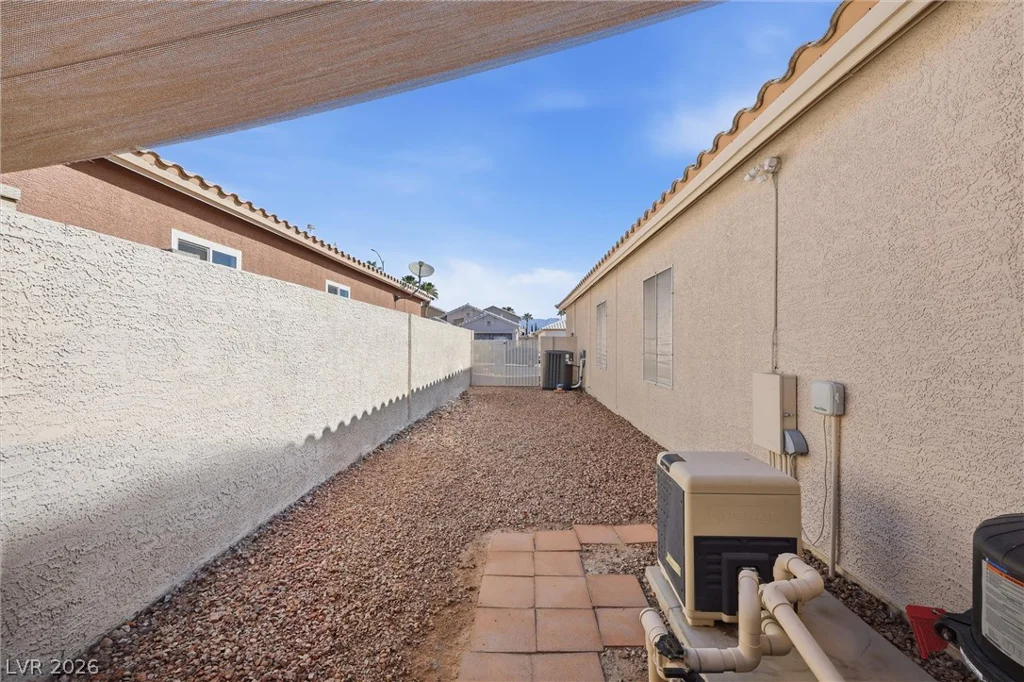 1521 Honey Vista, North Las Vegas, NV 89032