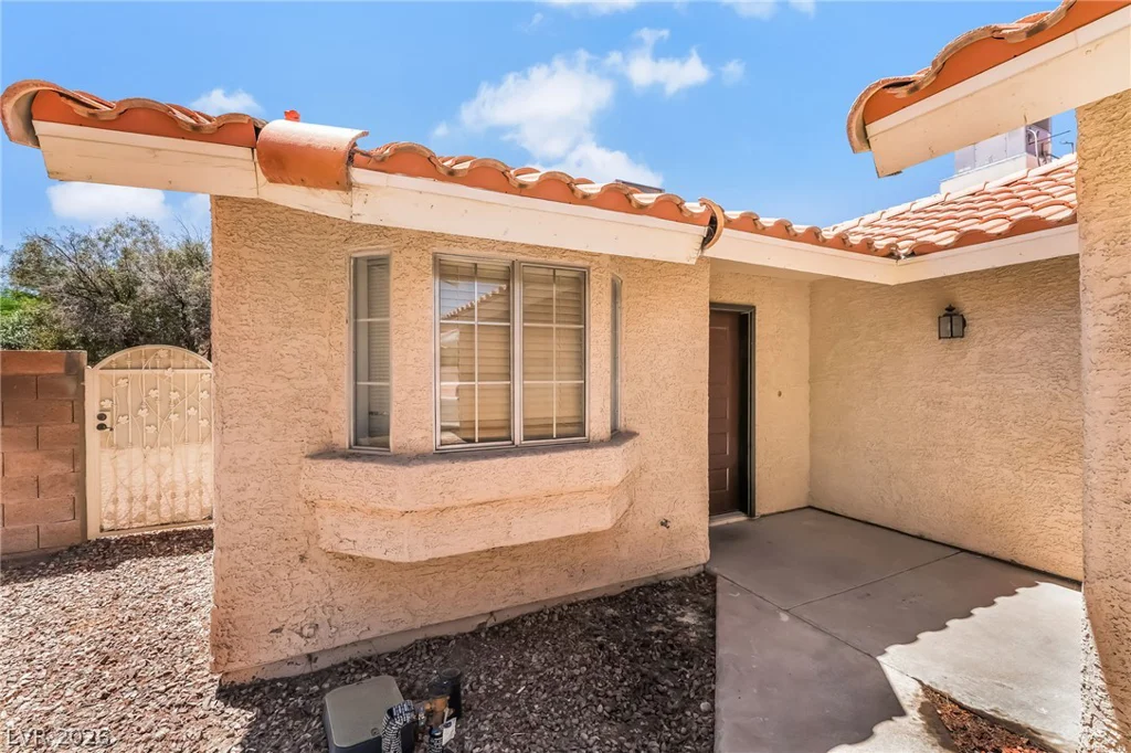 45 Tidwell, Henderson, NV 89074