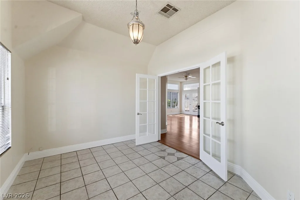 2604 Cathedral, Las Vegas, NV 89108