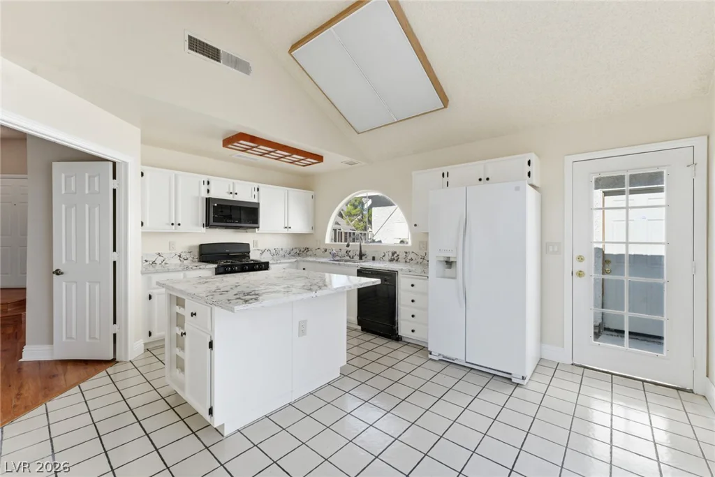 2604 Cathedral, Las Vegas, NV 89108