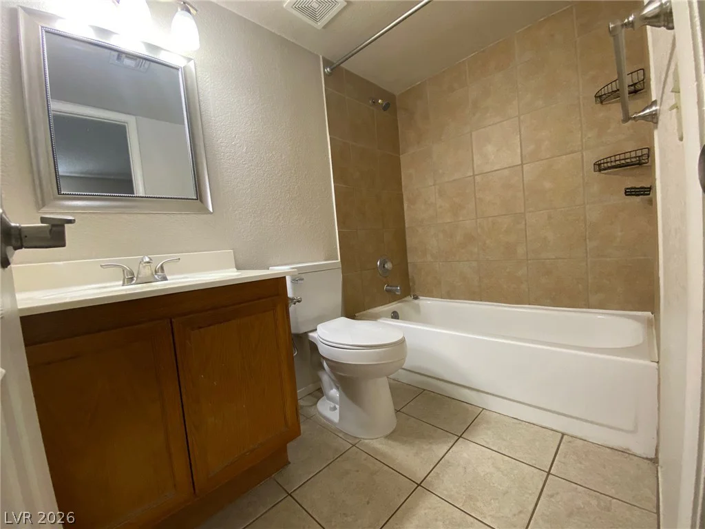 900 Boulder Springs, Las Vegas, NV 89128
