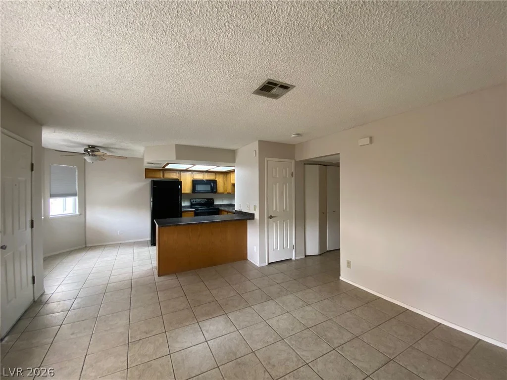 900 Boulder Springs, Las Vegas, NV 89128