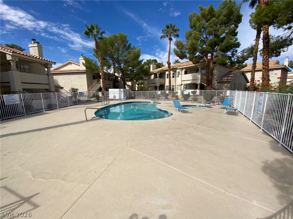 900 Boulder Springs, Las Vegas, NV 89128