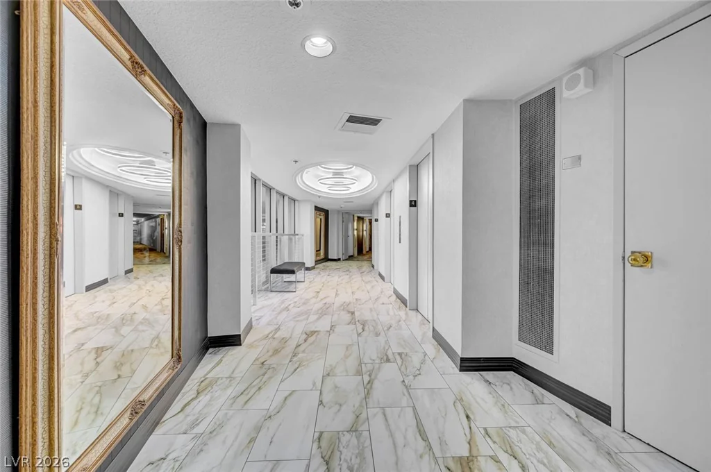 3111 Bel Air, Las Vegas, NV 89109