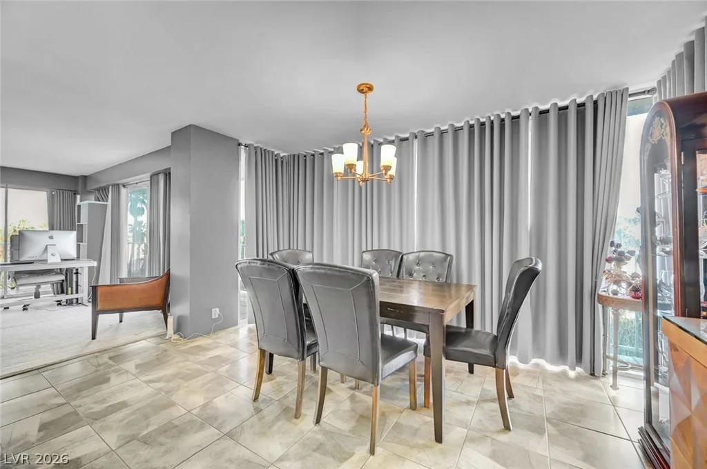 3111 Bel Air, Las Vegas, NV 89109