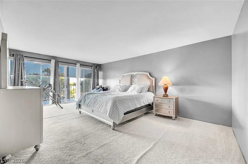 3111 Bel Air, Las Vegas, NV 89109