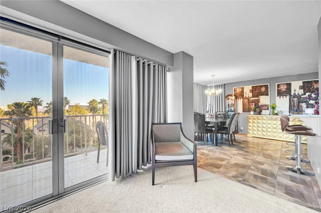 3111 Bel Air, Las Vegas, NV 89109