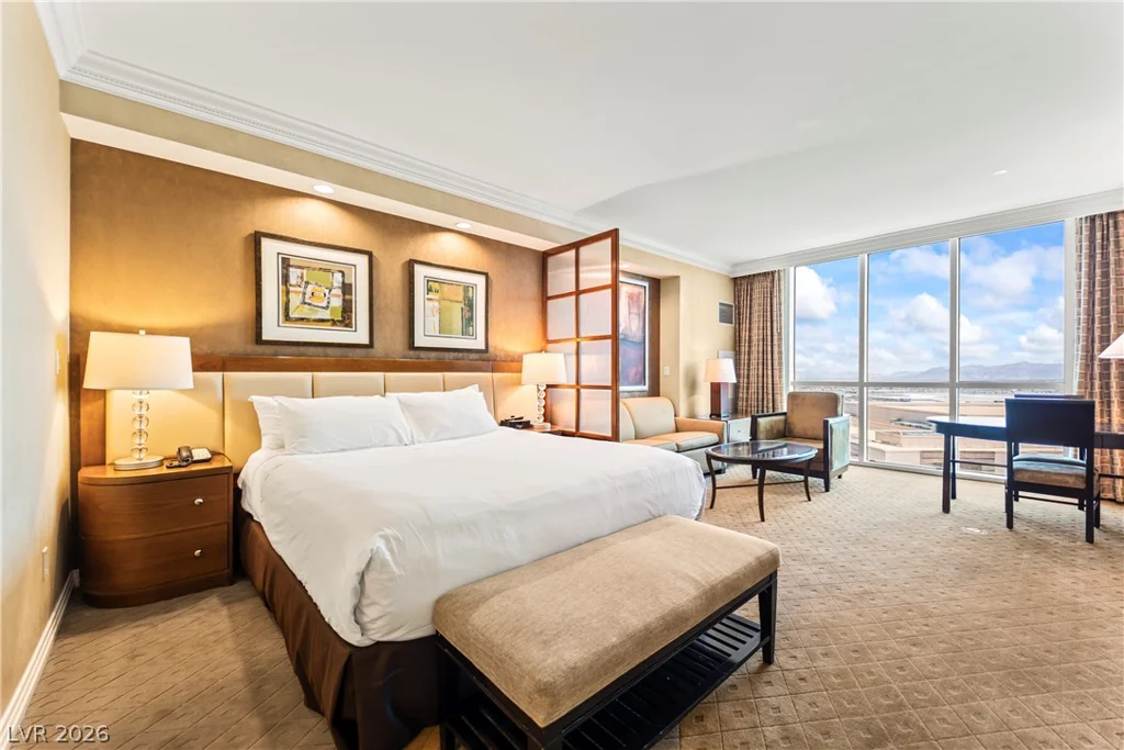 145 Harmon, Las Vegas, NV 89109