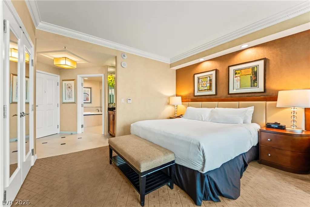 145 Harmon, Las Vegas, NV 89109