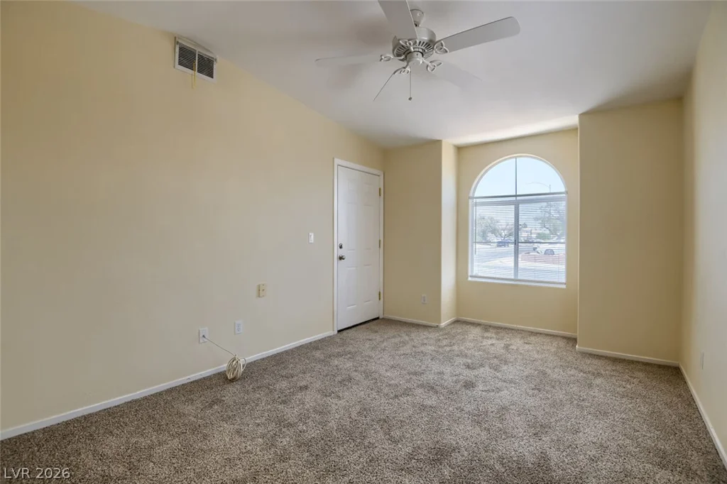 7421 Summer Sun, Las Vegas, NV 89128