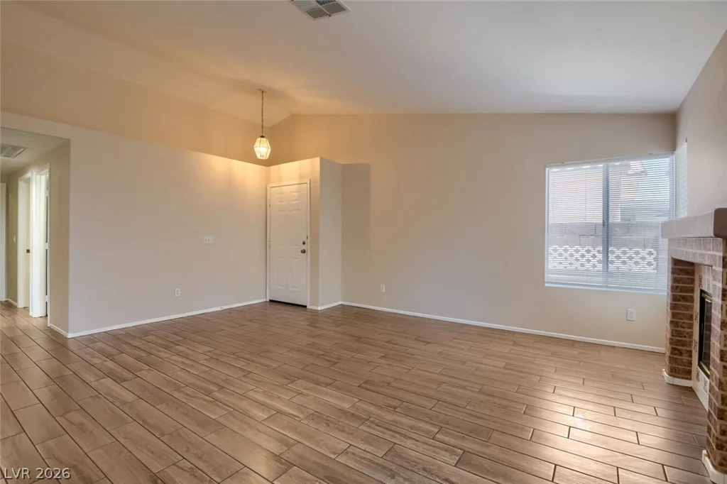 7421 Summer Sun, Las Vegas, NV 89128