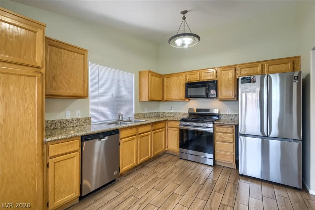 7421 Summer Sun, Las Vegas, NV 89128