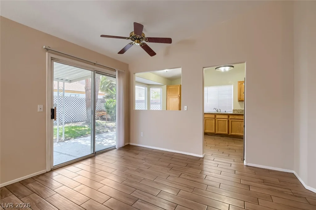7421 Summer Sun, Las Vegas, NV 89128