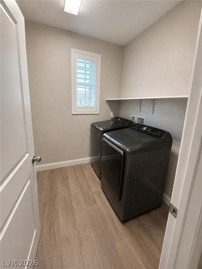 10291 Lodge Pine, Las Vegas, NV 89166